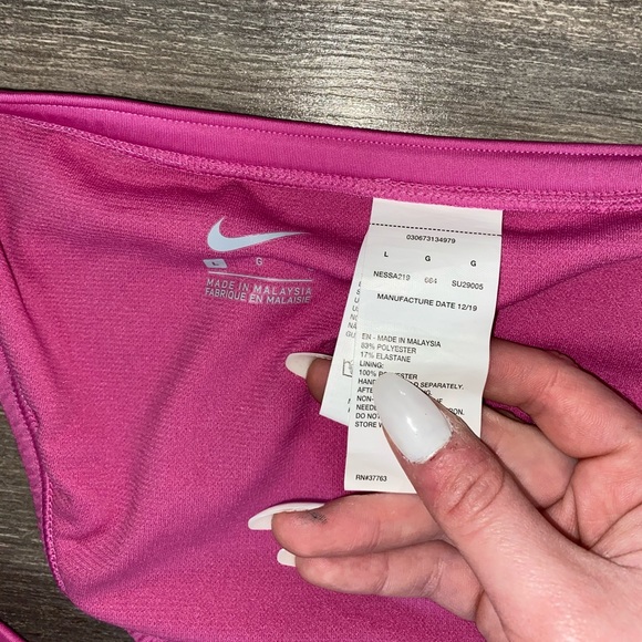NWOT Nike fuschia low rise bikini bottom - Picture 4 of 4
